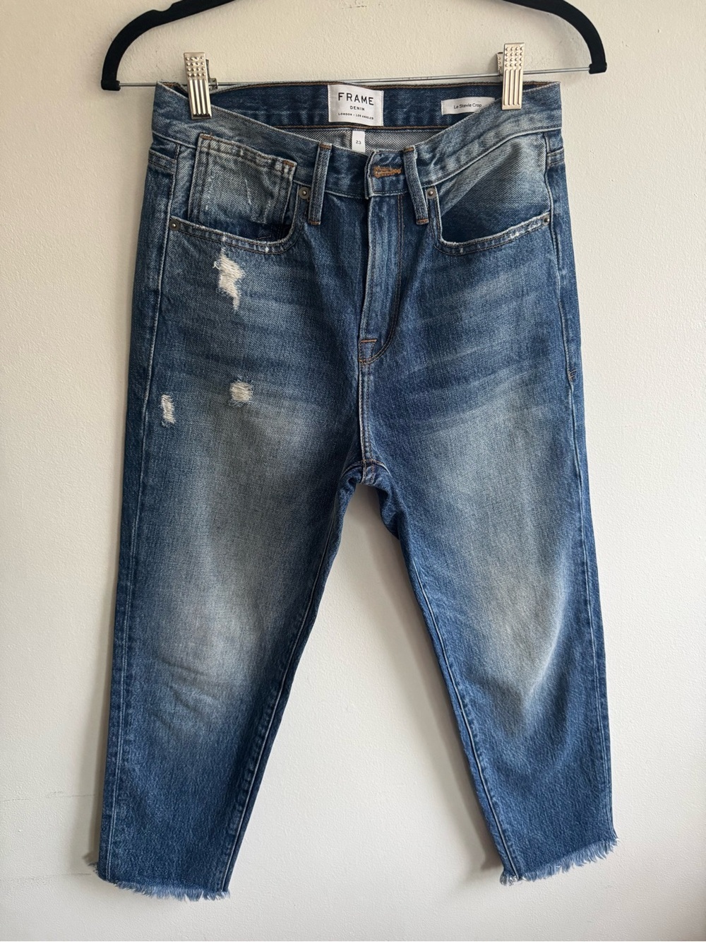 FRAME Le Stevie Crop Jeans Women’s 23 Distressed Raw Hem 100% Cotton